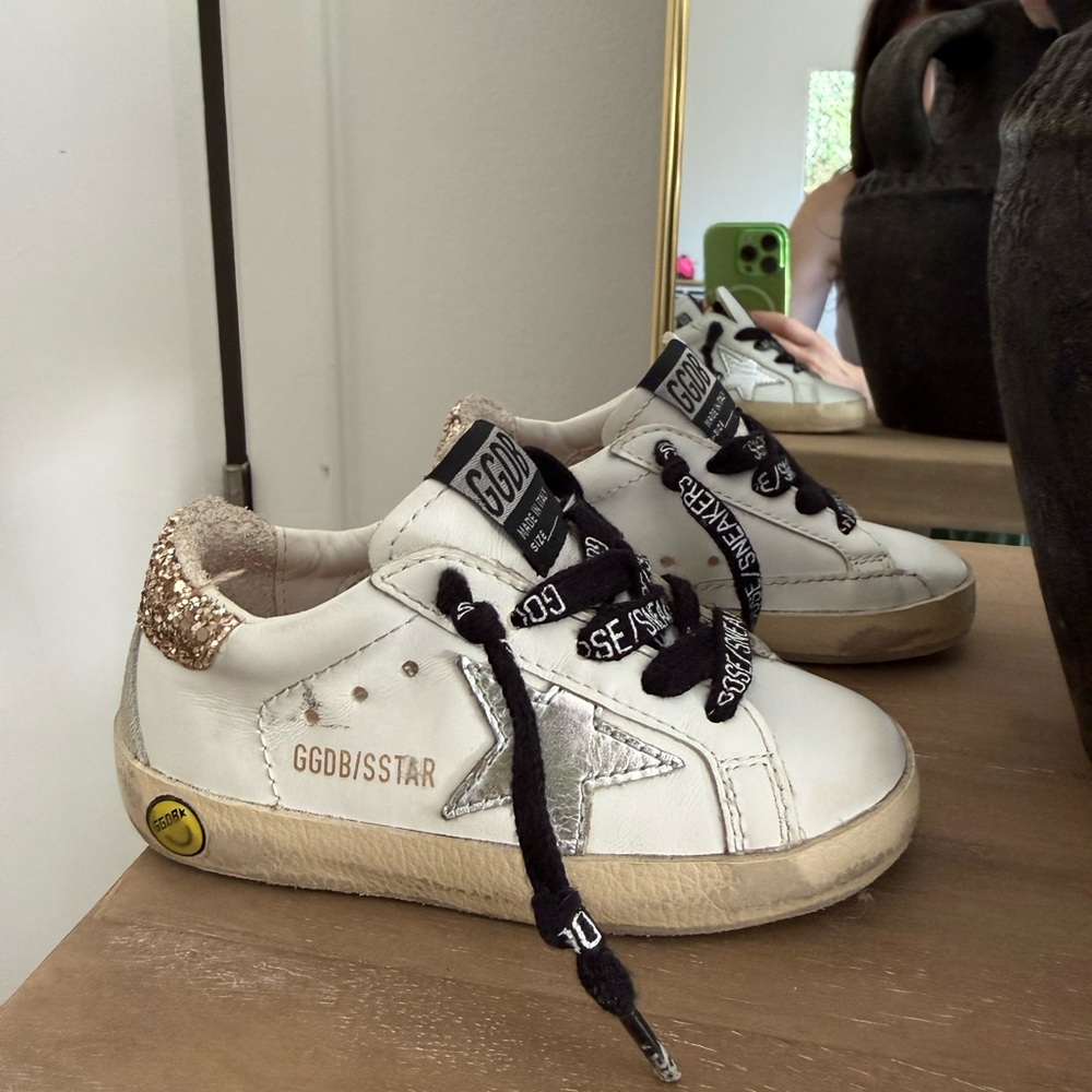 Never before worn Golden Goose toddler sneaker EU size 22.